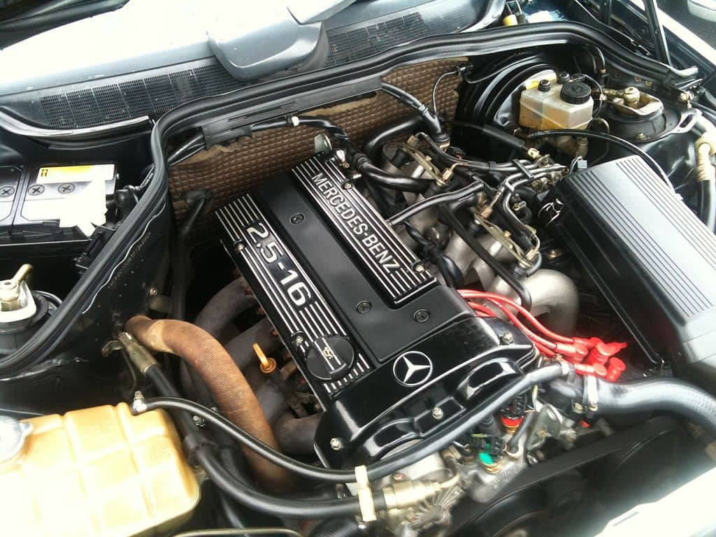 Mercedes 2.5-16 Cosworth Motor