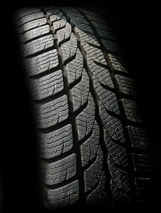 mindesthaltbarkeit-von-fahrzeugteilen/ - Auto-Ankauf-Seven Schweiz Wann sollte man die Reifen wechseln?